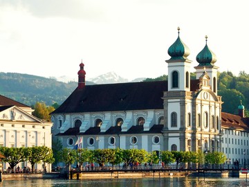 Экскурсии по Швейцарии с русским гидом. Люцерн - самый романтичный город Швейцарии